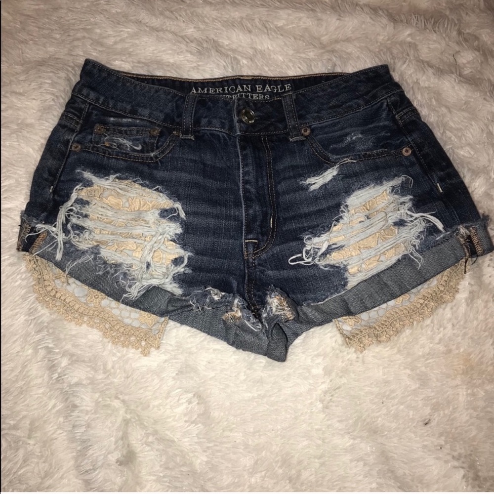 High rise festival American eagle shorts w/lace